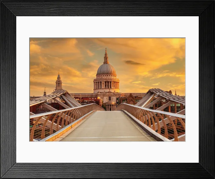 Framed Print : Millenium Bridge and St Paul's Cathedral, London, England Framed Print : Millenium Bridge and St Paul's Cathedral, London, England