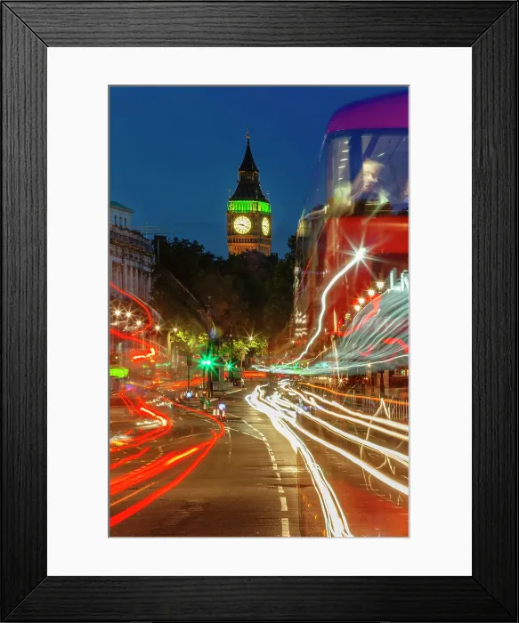 Framed Print : View from Trafalgar Square to Big Ben, London, England Framed Print : View from Trafalgar Square to Big Ben, London, England