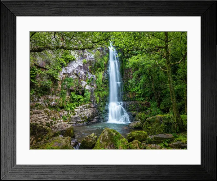Framed Print : Oneta Waterfalls, Asturias, Northern Spain Framed Print : Oneta Waterfalls, Asturias, Northern Spain