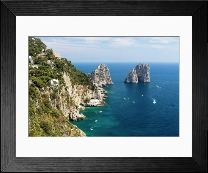 Framed Print : The Faraglioni rocks on the coast of Capri island, Sorrento Peninsula, Bay of Naples, Campania, Italy Framed Print : The Faraglioni rocks on the coast of Capri island, Sorrento Peninsula, Bay of Naples, Campania, Italy