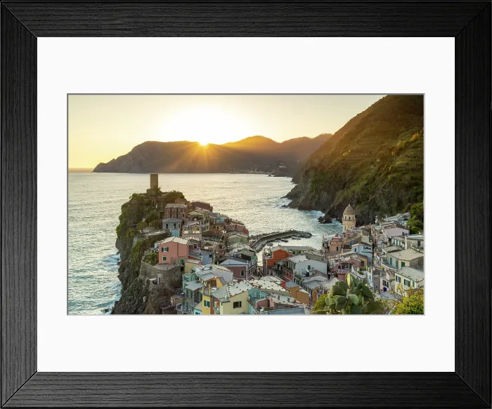 Framed Print : The colourful village of Vernazza at sunset, Cinque Terre, La Spezia district, Liguria, Italy Framed Print : The colourful village of Vernazza at sunset, Cinque Terre, La Spezia district, Liguria, Italy