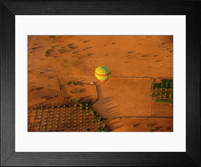 Framed Print : Hot air balloon over the Moroccan landscape, Marrakech, Morocco Framed Print : Hot air balloon over the Moroccan landscape, Marrakech, Morocco