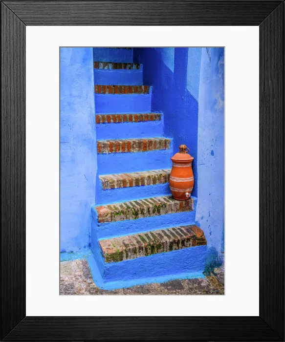 Framed Print : Blue alleyway, Chefchaouen, Morocco