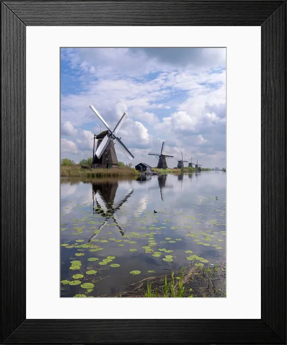 Framed Print : Kinderdijk windmills, South Holland, Netherlands Framed Print : Kinderdijk windmills, South Holland, Netherlands