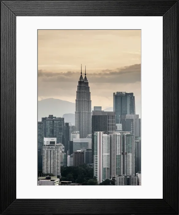 Framed Print : Petronas Towers, Kuala Lumpur, Malaysia Framed Print : Petronas Towers, Kuala Lumpur, Malaysia