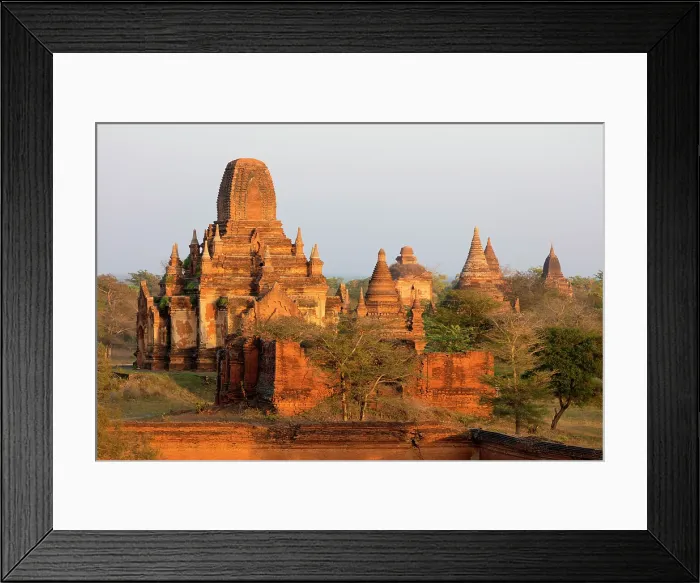 Framed Print : Temples and pagodas, Bagan (UNESCO World Heritage Site), Mandalay region, Myanmar (Burma), Asia Framed Print : Temples and pagodas, Bagan (UNESCO World Heritage Site), Mandalay region, Myanmar (Burma), Asia