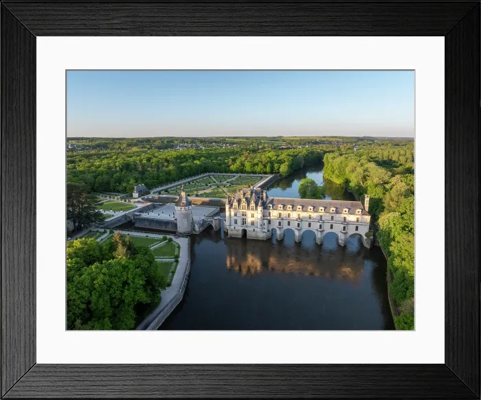 Framed Print : Chateau de Chenonceau on the Cher river, UNESCO World Heritage site, Centre-Val de Loire, France Framed Print : Chateau de Chenonceau on the Cher river, UNESCO World Heritage site, Centre-Val de Loire, France