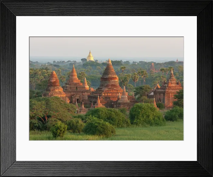 Framed Print : Temples and pagodas in the valley, Bagan (UNESCO World Heritage Site), Mandalay region, Myanmar (Burma), Asia Framed Print : Temples and pagodas in the valley, Bagan (UNESCO World Heritage Site), Mandalay region, Myanmar (Burma), Asia