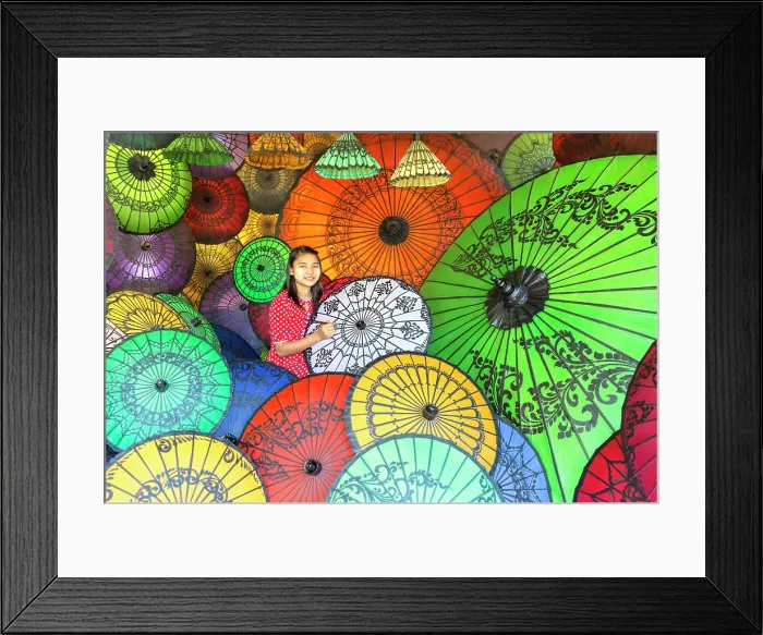 Framed Print : Woman painting colourful parasols, Bagan, Myanmar (Burma), Asia Framed Print : Woman painting colourful parasols, Bagan, Myanmar (Burma), Asia