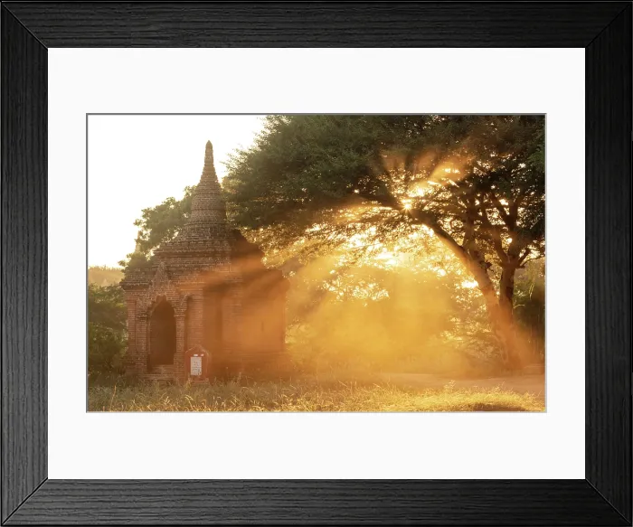 Framed Print : Temples at sunset with sunbeams, Bagan (UNESCO World Heritage Site), Mandalay region, Myanmar (Burma), Asia