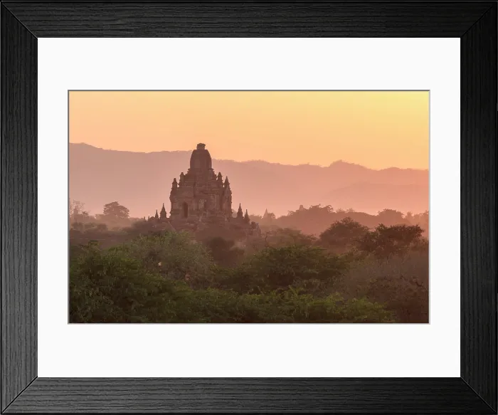 Framed Print : Temple at sunset, Bagan (UNESCO World Heritage Site), Mandalay region, Myanmar (Burma), Asia Framed Print : Temple at sunset, Bagan (UNESCO World Heritage Site), Mandalay region, Myanmar (Burma), Asia
