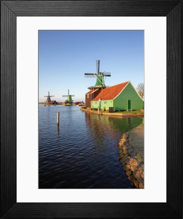 Framed Print : A windmill & old house, Zaanse Schans, North Holland, Netherlands Framed Print : A windmill & old house, Zaanse Schans, North Holland, Netherlands