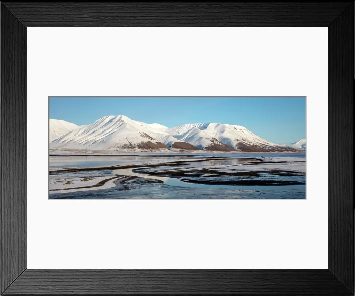 Framed Print : Snow-covered mountains, near Longyearbyen, Spitsbergen, Svalbard, Norway
