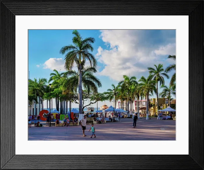 Framed Print : Benito Juarez Park, San Miguel de Cozumel, Cozumel Island, Quintana Roo State, Mexico Framed Print : Benito Juarez Park, San Miguel de Cozumel, Cozumel Island, Quintana Roo State, Mexico