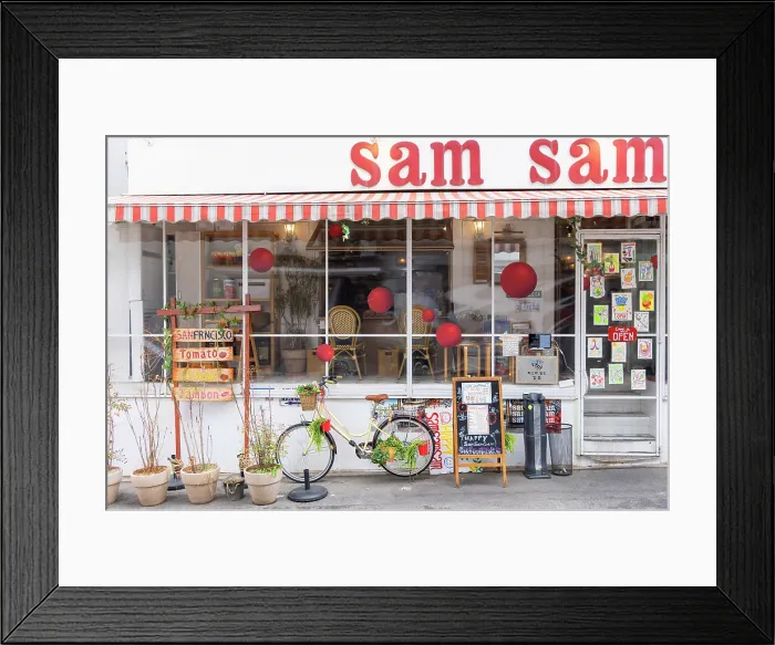 Framed Print : Sam Sam cafe, Yongsan area, Seoul, South Korea Framed Print : Sam Sam cafe, Yongsan area, Seoul, South Korea
