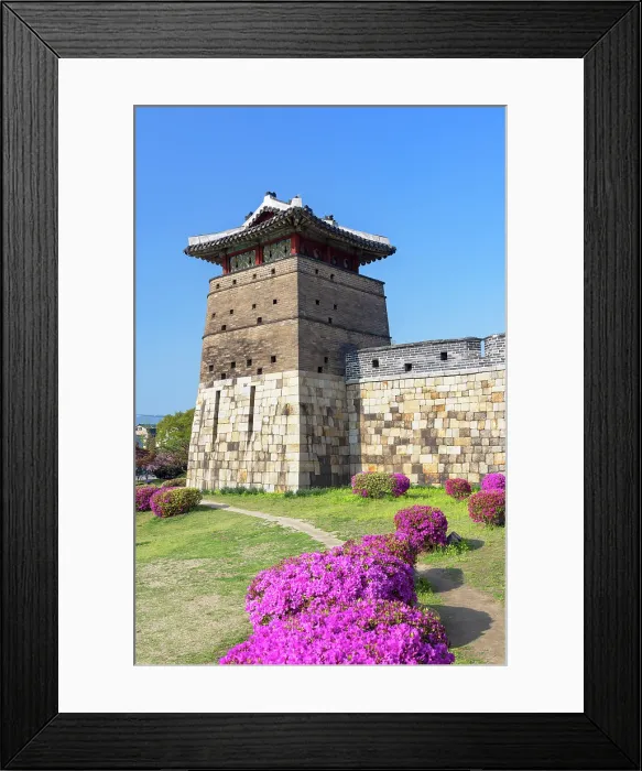 Framed Print : City walls and Seobukgongsimdon Tower of Hwaseong Fortress (UNESCO World Heritage Site), Suwon, Gyeonggi Province, South Korea Framed Print : City walls and Seobukgongsimdon Tower of Hwaseong Fortress (UNESCO World Heritage Site), Suwon, Gyeonggi Province, South Korea