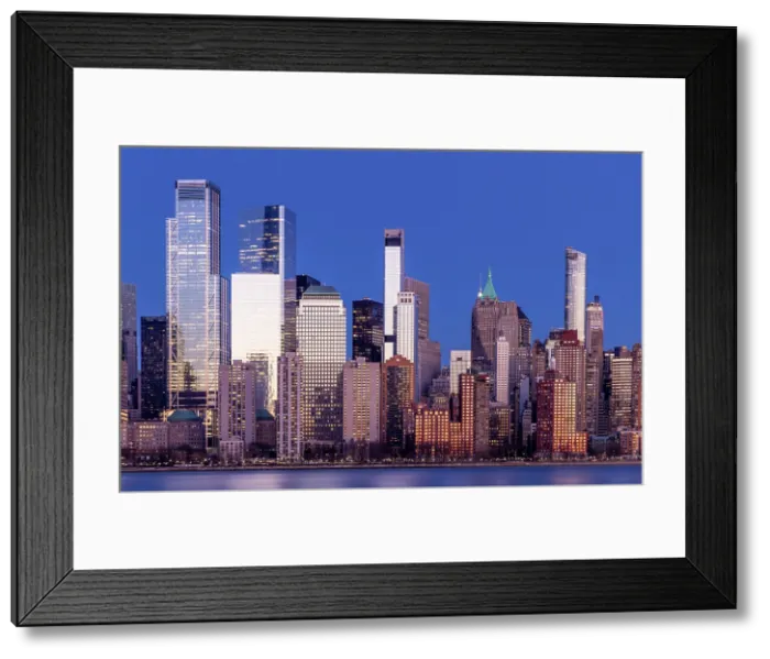 Framed Print : Manhattan at dusk from Exchange Placxe, Jersey City, New Jersey, USA Framed Print : Manhattan at dusk from Exchange Placxe, Jersey City, New Jersey, USA