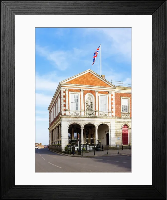 Framed Print : Windsor Guildhall with the Statue of Prince George, Windosr, Berkshire, UK Framed Print : Windsor Guildhall with the Statue of Prince George, Windosr, Berkshire, UK