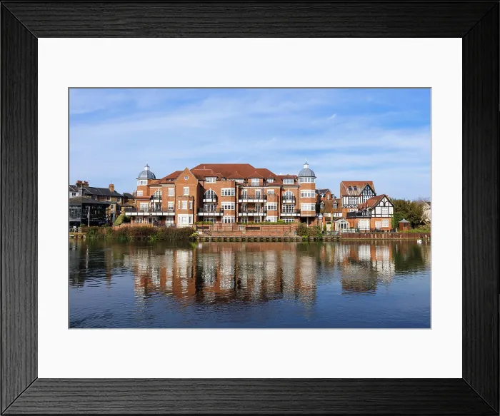 Framed Print : Windsor Townhouse and wonderful architecture on the River Thames, Windsor, Berkshire, England, UK Framed Print : Windsor Townhouse and wonderful architecture on the River Thames, Windsor, Berkshire, England, UK