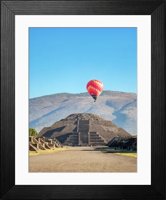 Framed Print : Hot air balloon flying over the Pyramid of the Moon, Teotihuacan, Mexico State, Mexico Framed Print : Hot air balloon flying over the Pyramid of the Moon, Teotihuacan, Mexico State, Mexico