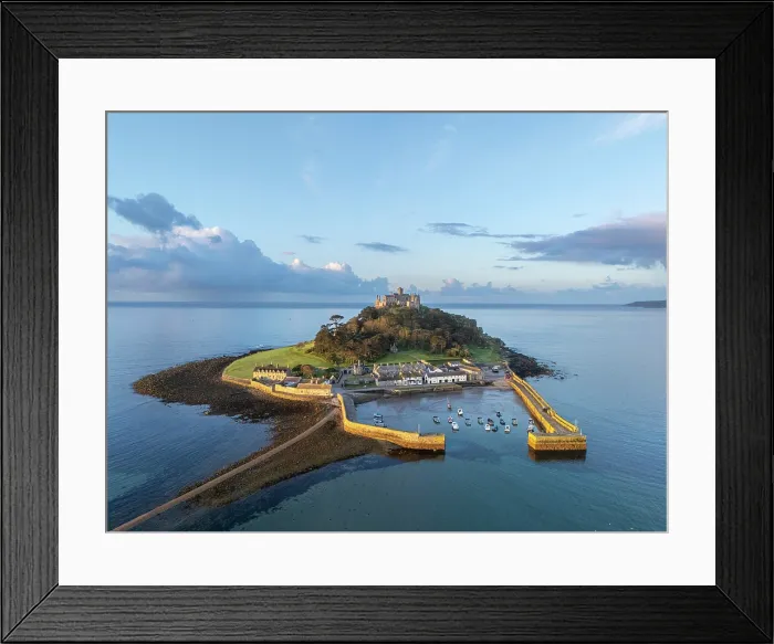 Framed Print : St Michael's Mount, Cornwall, England, UK Framed Print : St Michael's Mount, Cornwall, England, UK