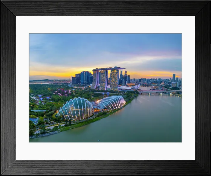Framed Print : Gardens by the Bay & Marina Bay Sands Hotel, Singapore Framed Print : Gardens by the Bay & Marina Bay Sands Hotel, Singapore