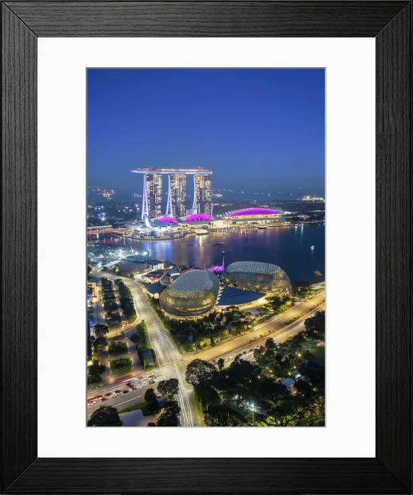 Framed Print : Marina Bay Sands Hotel & Esplanade - Theatres on the Bay, Singapore Framed Print : Marina Bay Sands Hotel & Esplanade - Theatres on the Bay, Singapore