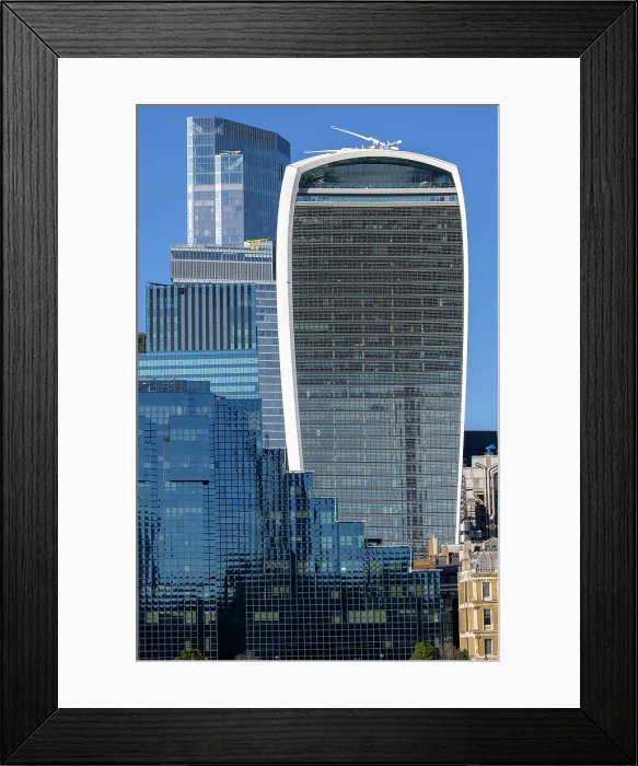 Framed Print : The Fenchurch Building (Walkie Talkie), London, England Framed Print : The Fenchurch Building (Walkie Talkie), London, England