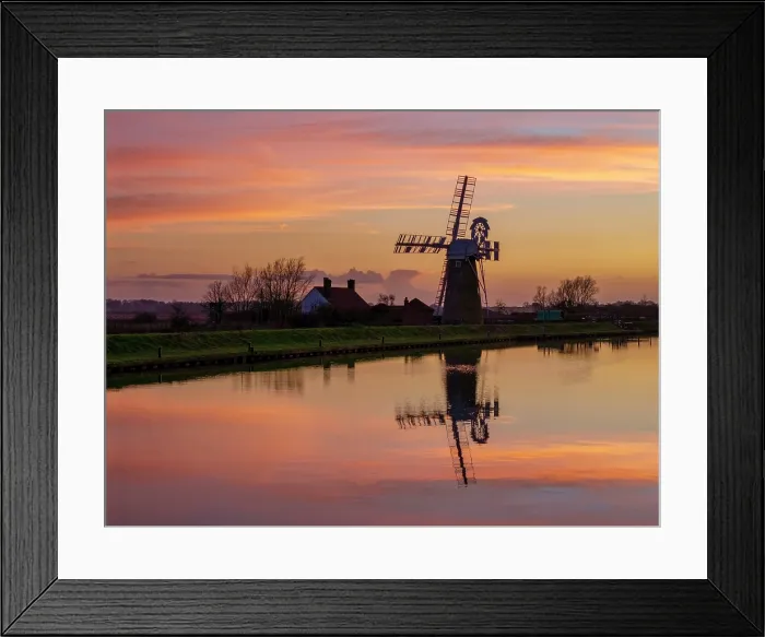 Framed Print : Stracey Arms Mill Reflecting in River Bure at Sunset, Norfolk Broads National Park, Norfolk, England Framed Print : Stracey Arms Mill Reflecting in River Bure at Sunset, Norfolk Broads National Park, Norfolk, England