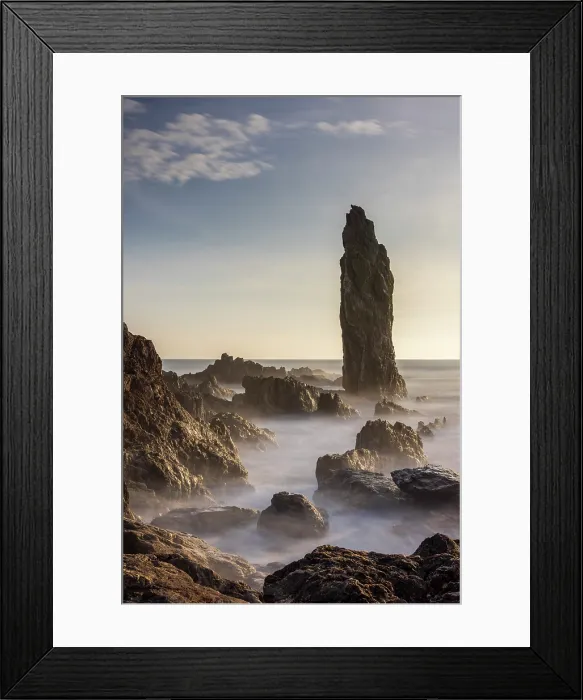 Framed Print : The Bantham Hand sea stack near Bantham in the South Hams of Devon, England. Winter (February) 2025 Framed Print : The Bantham Hand sea stack near Bantham in the South Hams of Devon, England. Winter (February) 2025