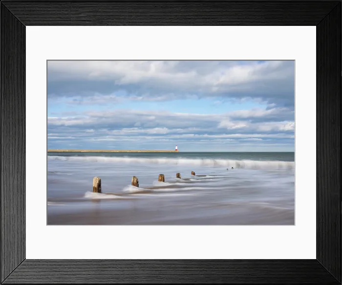 Framed Print : Berwick Pier Lighthouse from Spittal Beach, Berwick-upon-Tweed, Northumberland, England. Winter (March) 2025 Framed Print : Berwick Pier Lighthouse from Spittal Beach, Berwick-upon-Tweed, Northumberland, England. Winter (March) 2025