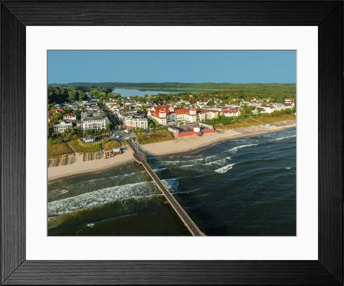 Framed Print : Pier and spa house, Binz, Rugen Island, Baltic Sea, Mecklenburg-Western Pomerania, Germany Framed Print : Pier and spa house, Binz, Rugen Island, Baltic Sea, Mecklenburg-Western Pomerania, Germany
