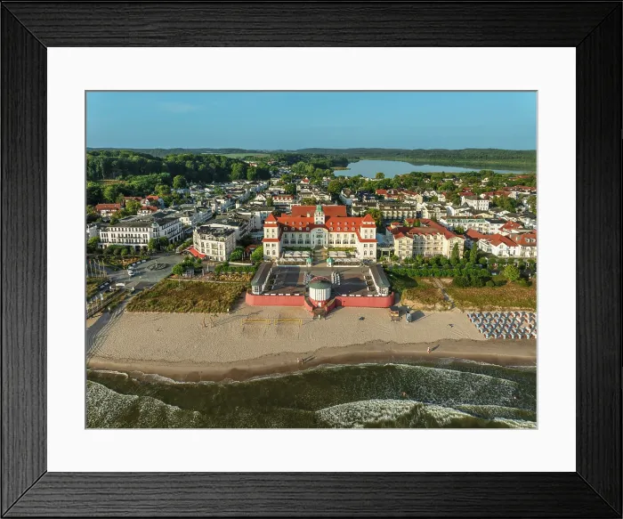 Framed Print : Pier and spa house, Binz, Rugen Island, Baltic Sea, Mecklenburg-Western Pomerania, Germany