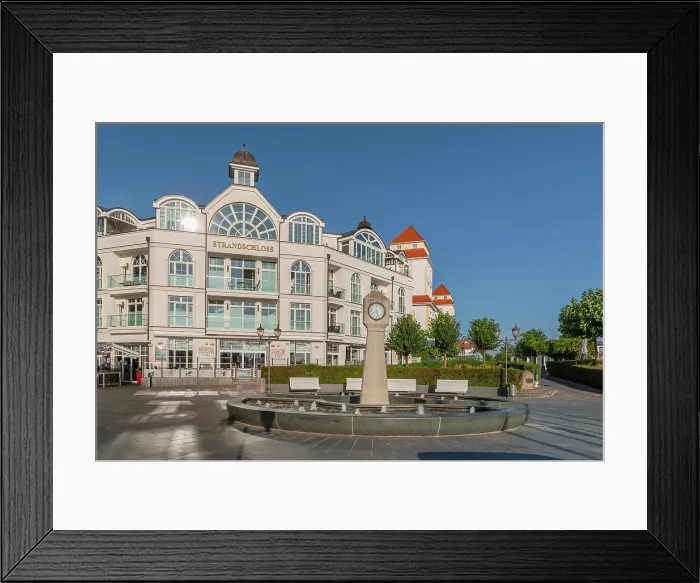 Framed Print : Fountain and Spa house, Binz, Rugen Island, Baltic Sea, Mecklenburg-Western Pomerania, Germany