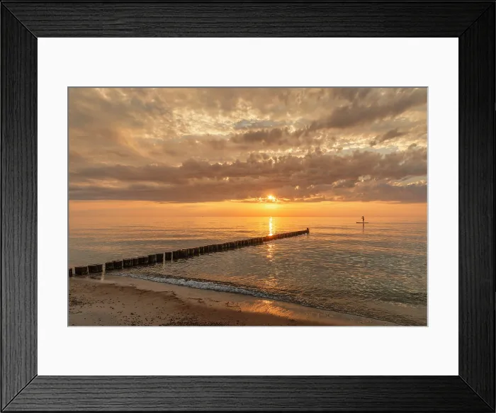 Framed Print : Sunset at the beach of Dierhagen, Fisch-Darss-Zingst Peninsula, Fischland, Mecklenburg-Western Pomerania, Germany