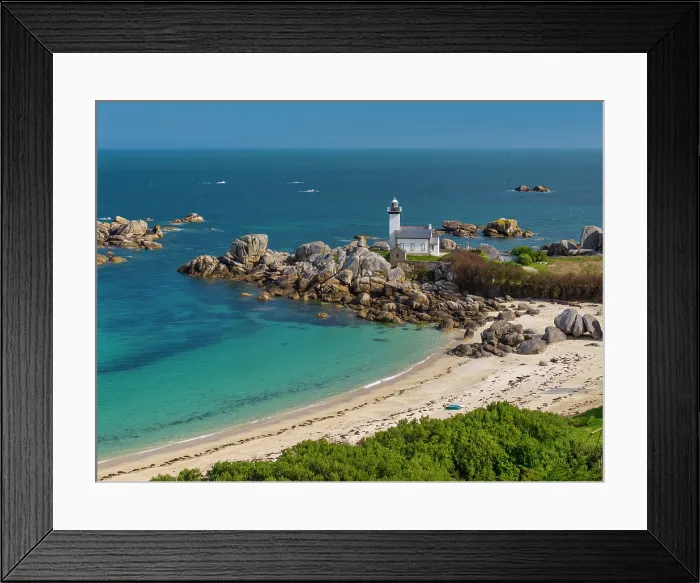 Framed Print : Pontusval Lighthouse, Brignogan-Plages, Finistere, Brittany, France Framed Print : Pontusval Lighthouse, Brignogan-Plages, Finistere, Brittany, France