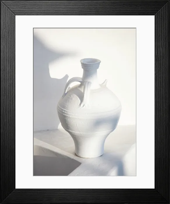 Framed Print : White urn with shadow on white wall, Oia, Santorini, Cyclades Islands, Greece, Europe Framed Print : White urn with shadow on white wall, Oia, Santorini, Cyclades Islands, Greece, Europe
