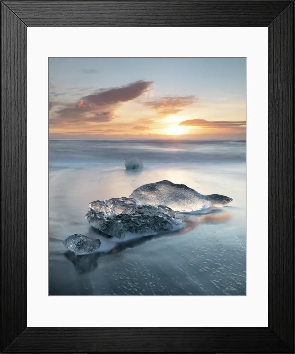 Framed Print : Icebergs on the beach at sunrise, near Jokulsarlon glacial lagoon, Iceland Framed Print : Icebergs on the beach at sunrise, near Jokulsarlon glacial lagoon, Iceland