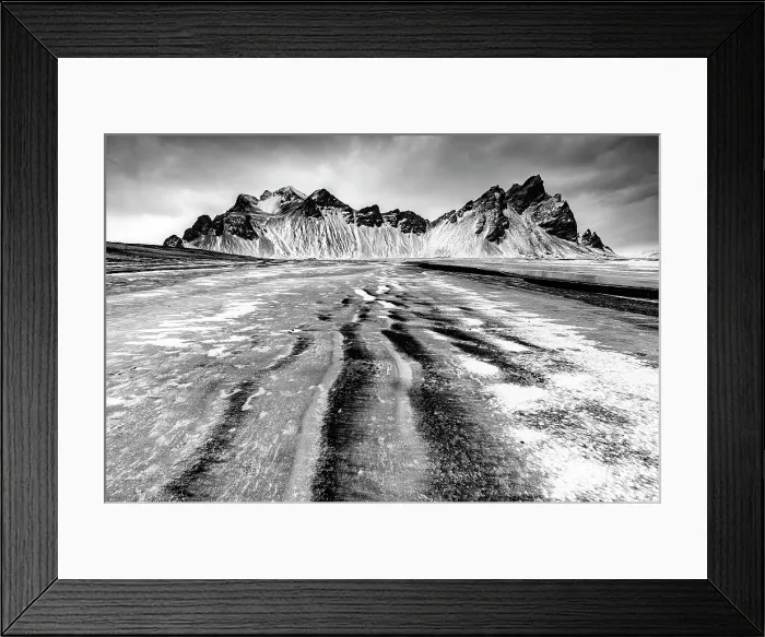 Framed Print : Vestrahorn mountain in winter, from the black sand beach at Stokksnes covered in snow and ice, Southeast Iceland Framed Print : Vestrahorn mountain in winter, from the black sand beach at Stokksnes covered in snow and ice, Southeast Iceland