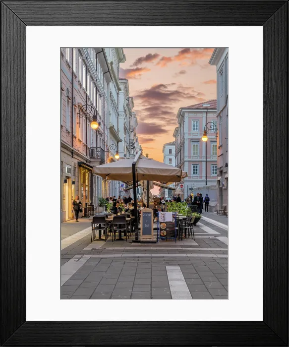 Framed Print : Outdoor cafe, Trieste, Friuli-Venezia Giulia, Italy Framed Print : Outdoor cafe, Trieste, Friuli-Venezia Giulia, Italy