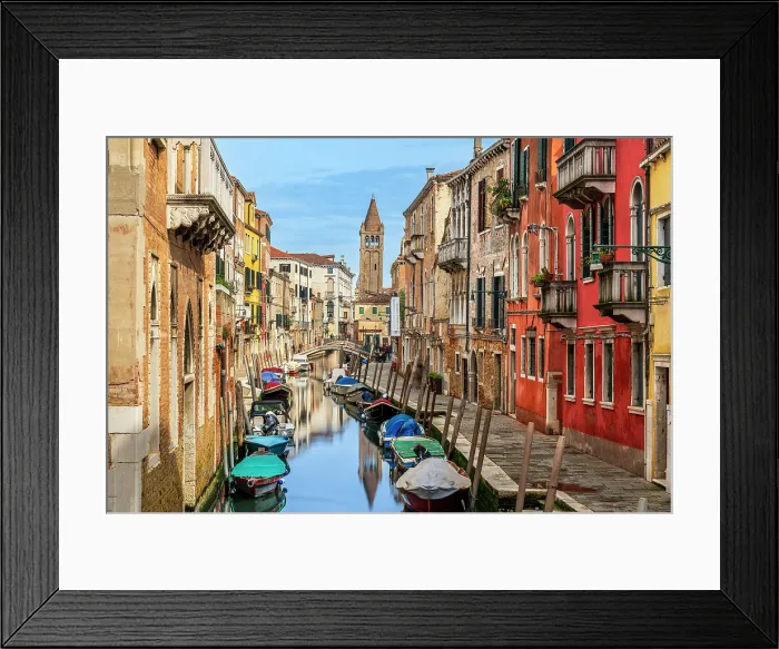 Framed Print : Rio de San Barnaba water canal, Sestiere Dorsoduro, Venice, Veneto, Italy Framed Print : Rio de San Barnaba water canal, Sestiere Dorsoduro, Venice, Veneto, Italy