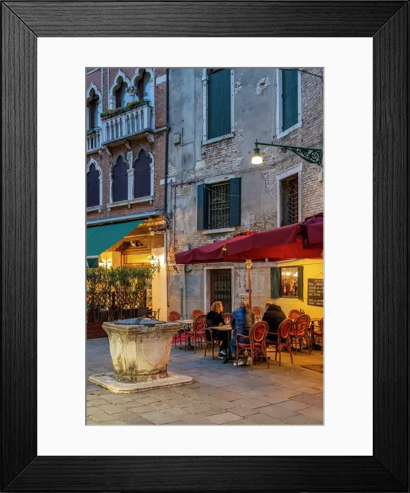 Framed Print : Tourists seated in an outdoor cafe, Campo San Giacomo, Sestiere Santa Croce, Venice, Veneto, Italy Framed Print : Tourists seated in an outdoor cafe, Campo San Giacomo, Sestiere Santa Croce, Venice, Veneto, Italy