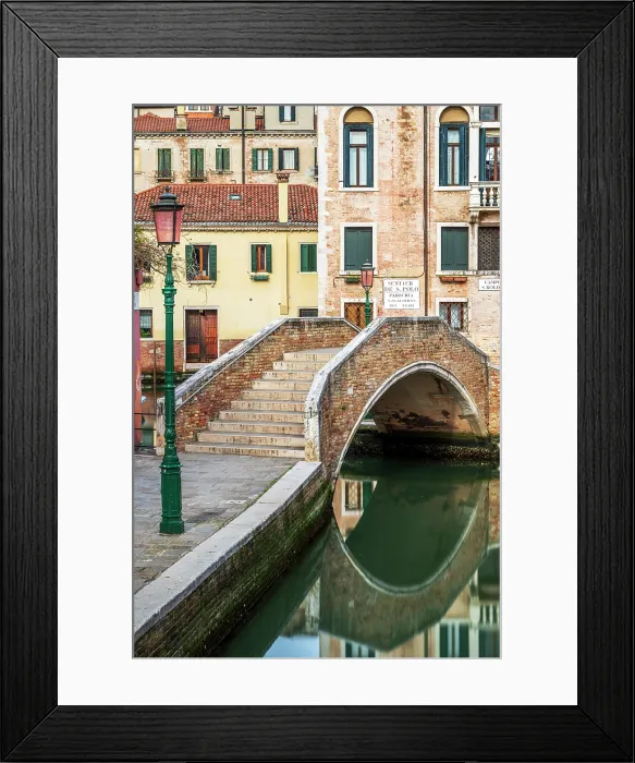 Framed Print : Bridge on a small water canal, Sestiere San Polo, Venice, Veneto, Italy Framed Print : Bridge on a small water canal, Sestiere San Polo, Venice, Veneto, Italy