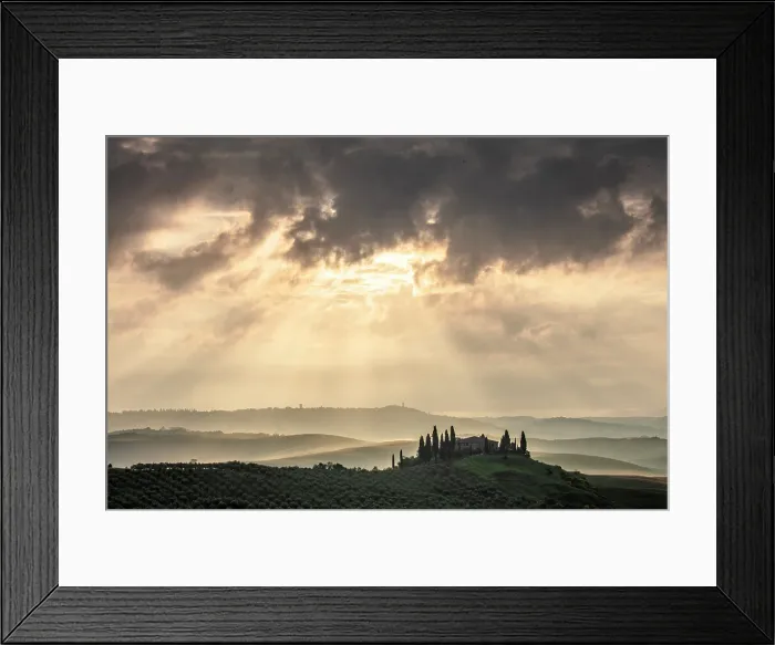 Framed Print : Podere Belvedere beneath a stormy sky, Val d'Orcia, San Quirico d'Orcia, Tuscany, Italy Framed Print : Podere Belvedere beneath a stormy sky, Val d'Orcia, San Quirico d'Orcia, Tuscany, Italy