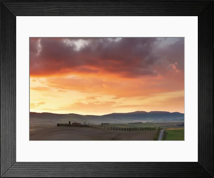 Framed Print : Cypress trees and farmhouse (Poggio Covili) at sunrise beneath a colourful sky, near San Quirico d'Orcia, Tuscany, Italy