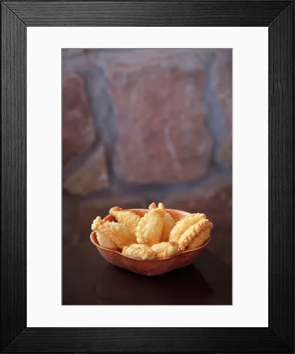 Framed Print : Traditional fried empanadas in a local restaurant, Salinas Grandes Salt Flat, Puna de Atacama, Jujuy, Northwest Argentina Framed Print : Traditional fried empanadas in a local restaurant, Salinas Grandes Salt Flat, Puna de Atacama, Jujuy, Northwest Argentina