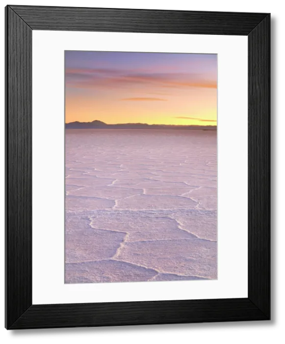Framed Print : The Salinas Grandes salt flats at twilight, Puna de Atacama, Jujuy, Northwest Argentina
