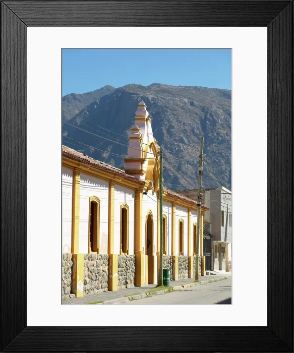 Framed Print : A colonial architecture facade in a street of Cafayate, Salta, Calchaqui Valleys, Northwest Argentina