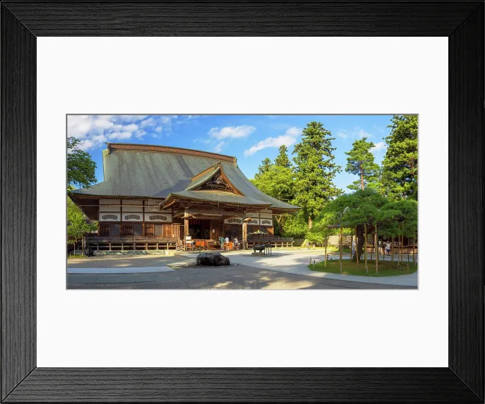 Framed Print : Main Hall of Chuson-ji Temple (UNESCO World Heritage Site), Hiraizumi, Iwate, Japan Framed Print : Main Hall of Chuson-ji Temple (UNESCO World Heritage Site), Hiraizumi, Iwate, Japan