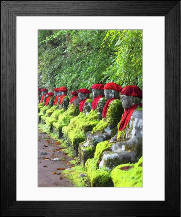 Framed Print : Stone statues (jizo) along Kanmangafuchi Abyss, Nikko, Tochigi, Japan